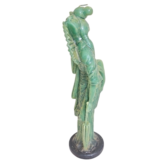 The Candle Haus Ohio Geisha Candle Jade Green - Picture 4 of 5